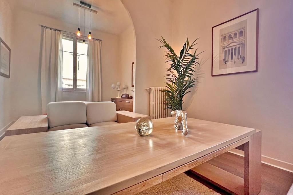 Appartamento Au Petit Bourgeois Nizza Esterno foto